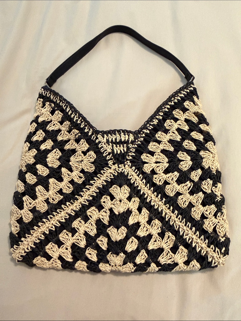 Commense Black & Cream Crochet Shoulder Bag - Picture 3 of 3